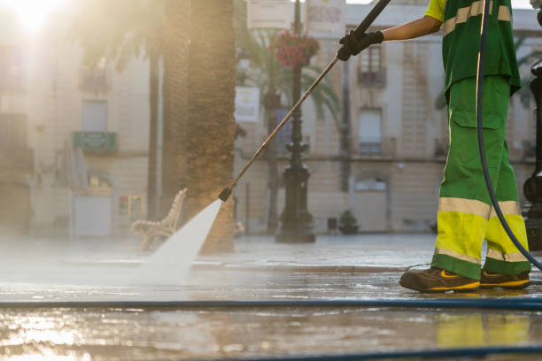 Professional Pressure washing in Baker, MT